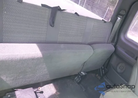 2001 Ford F-150 Xl/Xlt z USA, uszkodzony, nr VIN 2FTZX17221CB01390